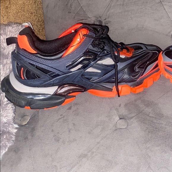 Balenciaga trac 2 - Picture 4 of 6